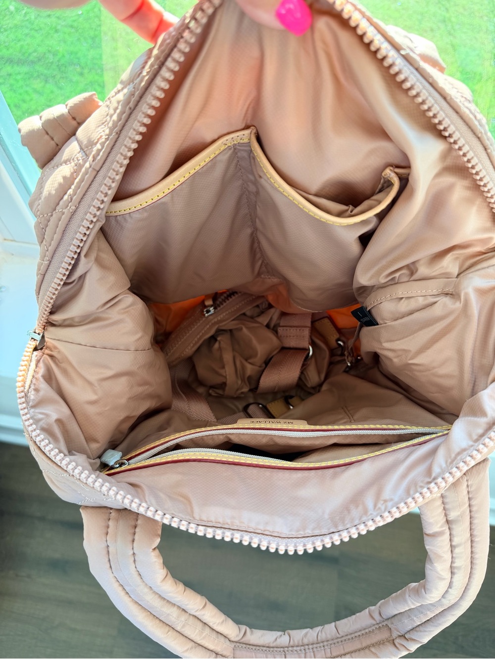 MZ Wallace Sutton Deluxe Medium bag in Dusty Rose - Picture 3 of 7